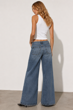Load image into Gallery viewer, BETWEEN US LOW RISE RHINESTONE WIDE LEG JEANS