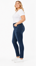 Load image into Gallery viewer, BEYOND US Women's Plus Skinny Denim Jeans