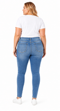 Load image into Gallery viewer, BEYOND US Women's Plus Skinny Denim Jeans