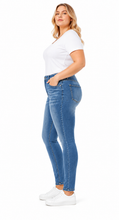 Load image into Gallery viewer, BEYOND US Women's Plus Skinny Denim Jeans