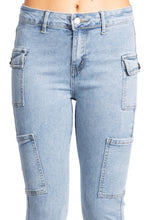 Load image into Gallery viewer, BETWEEN US PLUS SIZE HIGH RISE SKINNY JEANS WITH SIDE CARGO POCKETS