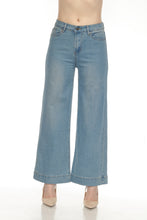 Load image into Gallery viewer, BETWEEN US WOMEN HIGH RISE WIDE LEG DENIM JEANS
