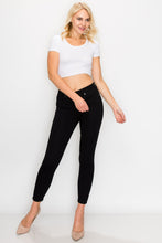 Load image into Gallery viewer, BETWEEN US PLUS SIZE 5B High Rise Super Soft Black Skinny Jeans